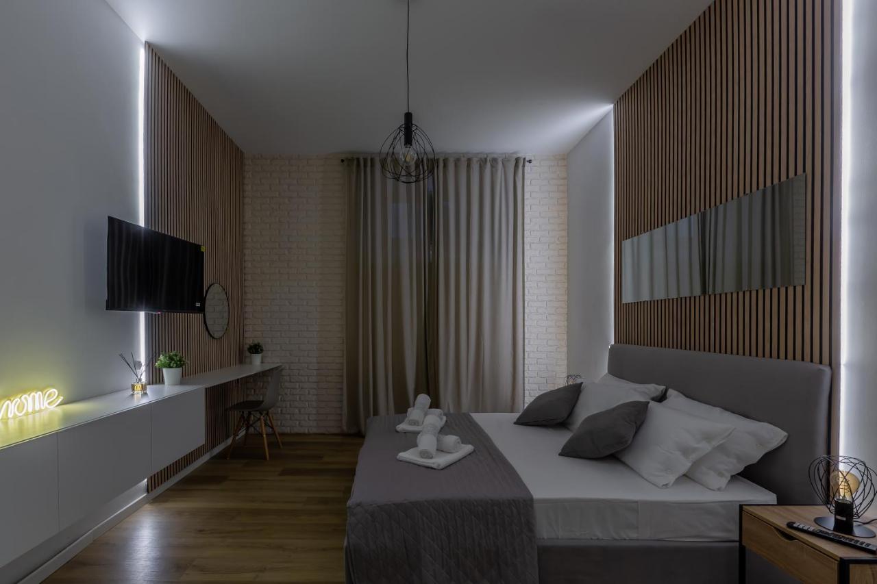Imperium House - Appartamento Con Giardino Privato, 3 Minuti Da Metro Piazza Bologna, A-C, Рим Екстер'єр фото